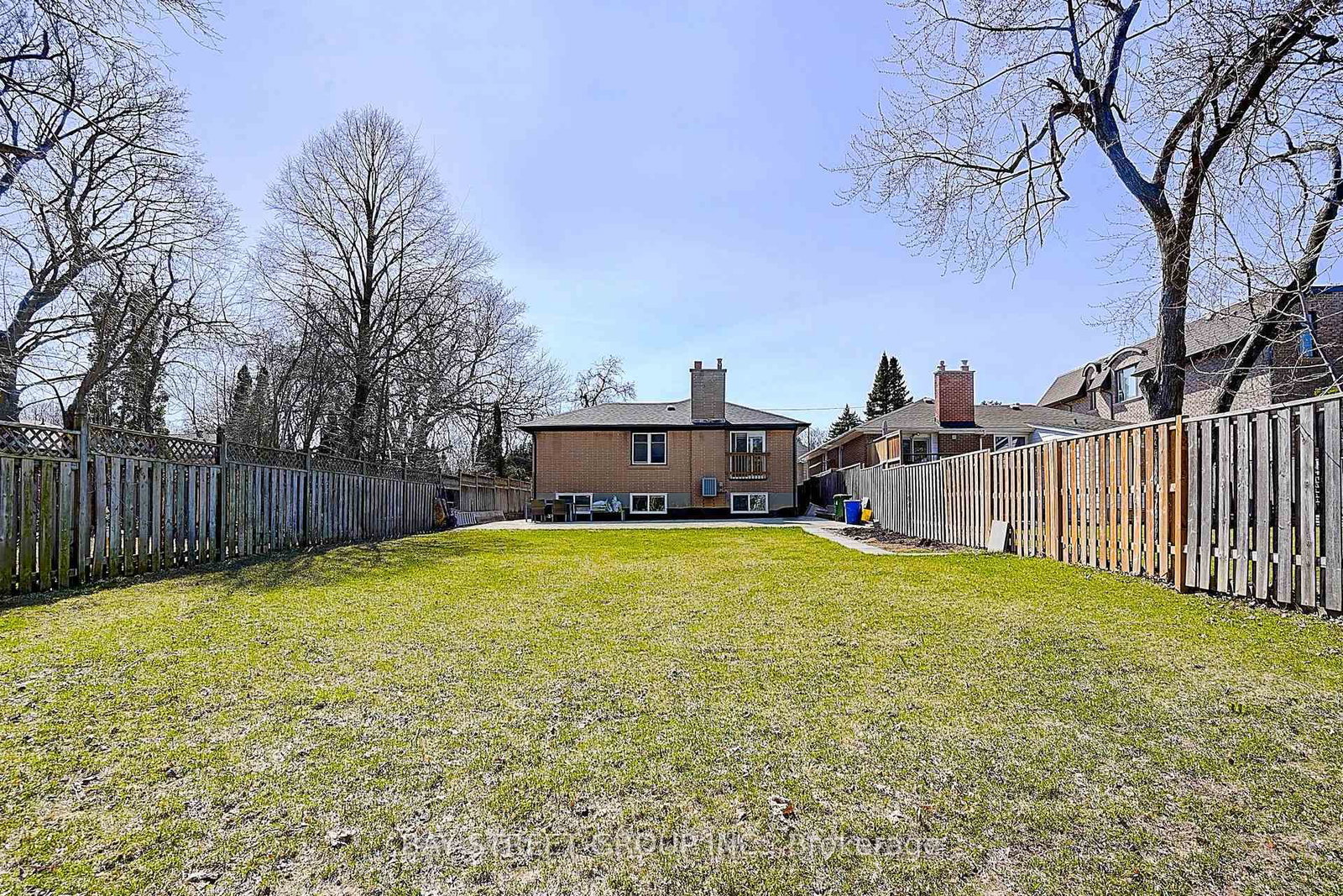 Listing Image 44
