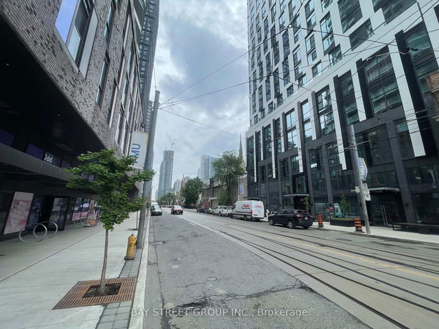 4316 - 252 Church Street