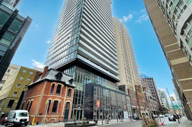 1205 - 15 Grenville Street