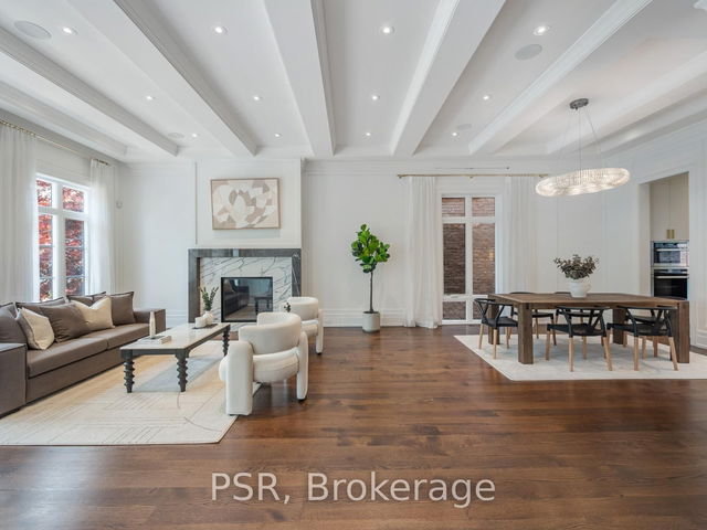 26 Strathearn Boulevard