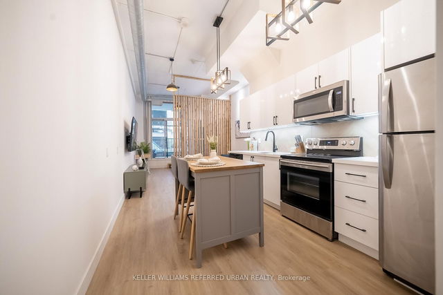 633 - 155 Dalhousie Street