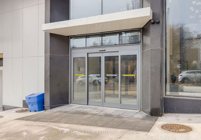 PH17 - 2020 Bathurst Street