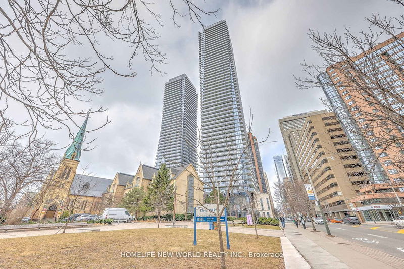 Unit 2410 — 1080 Bay St, Toronto - Bay Street Corridor image-0-0