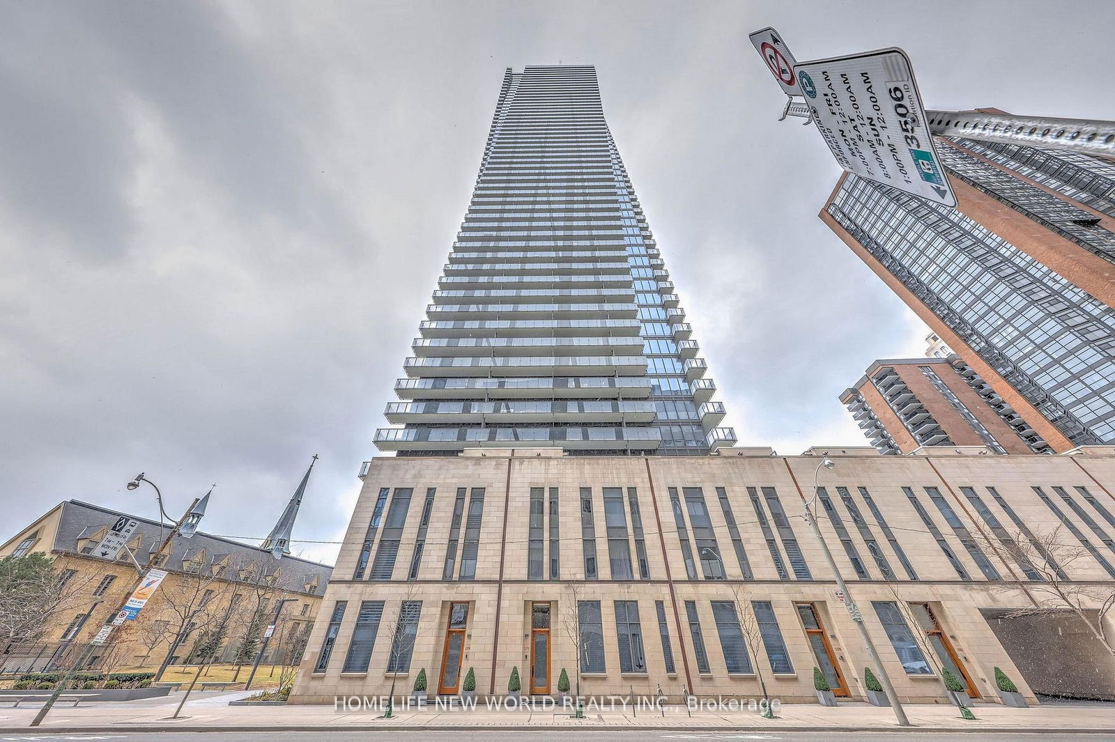 Condo for sale at 2410-1080 Bay Street, Toronto, Bay Street Corridor, M5S 0A5 - MLS: C12203095
