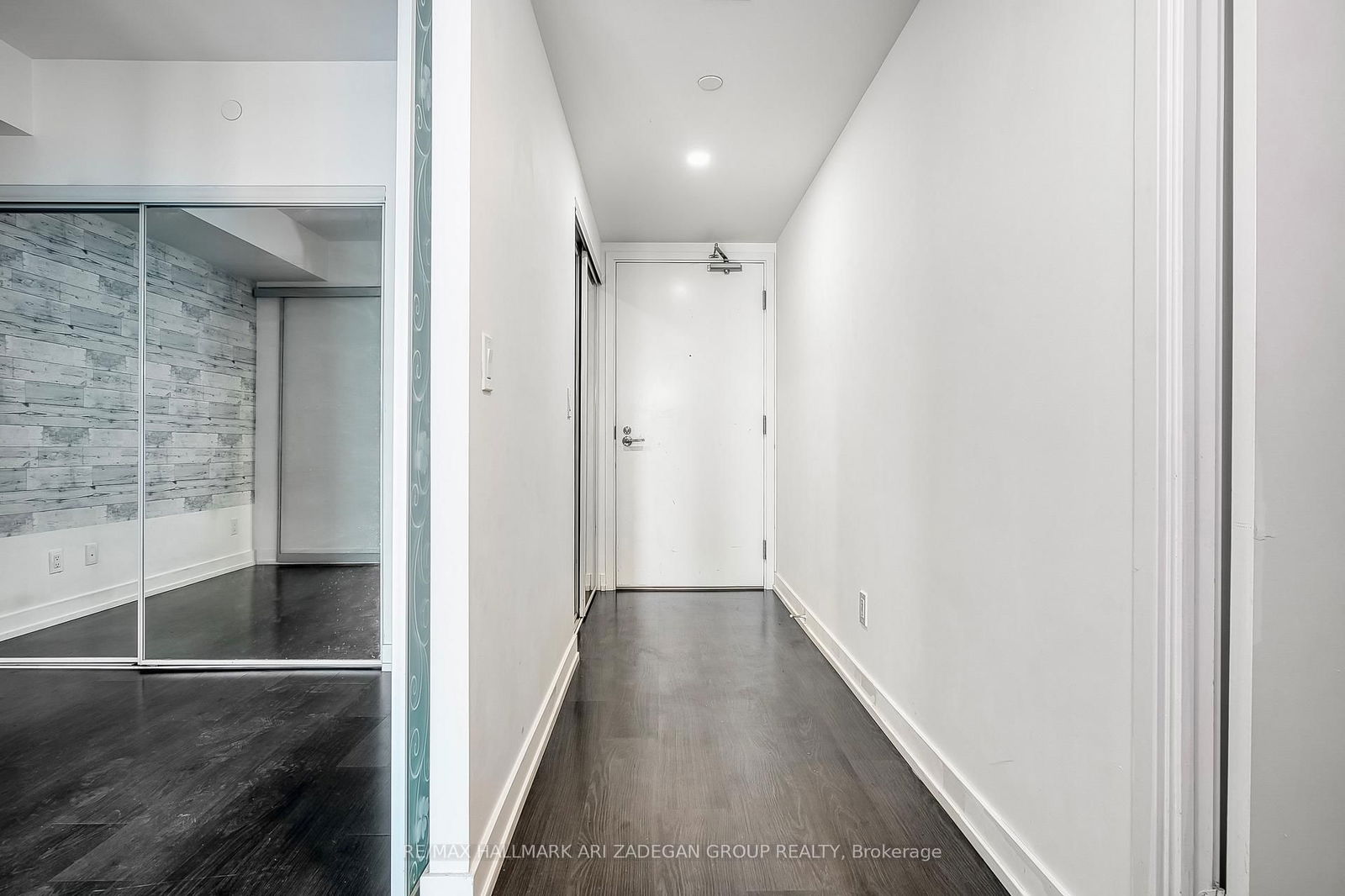 Condo for sale at 1012-19 Western Battery Road, Toronto, Niagara, M6K 0E3 - MLS: C12203301