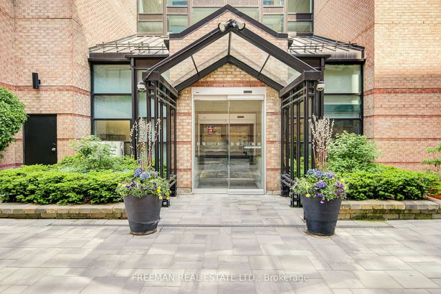512 - 225 Davenport Road