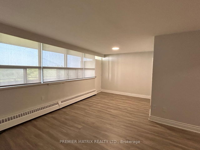718 - 65 Thorncliffe Park Drive
