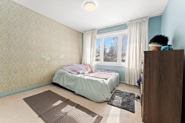 Upper - 33 Sumner Heights