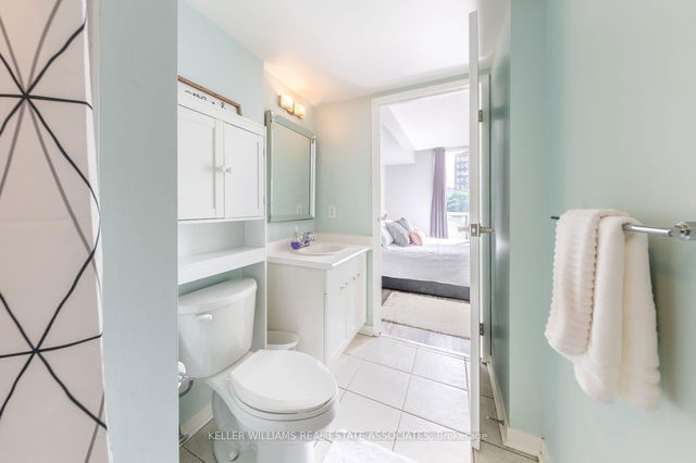 406 - 75 Dalhousie Street
