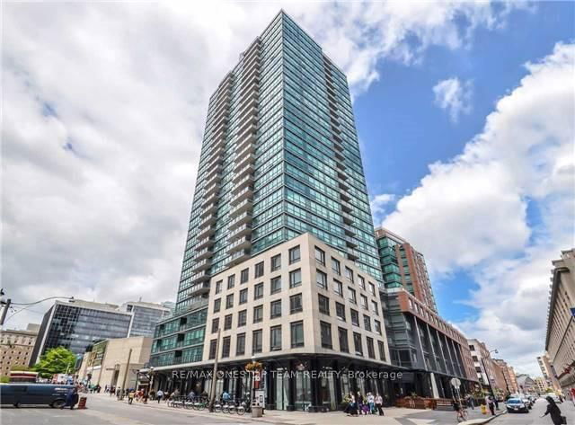 2110 - 1 Scott Street