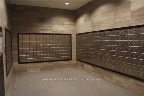 319 - 20 Bruyeres Mews, Toronto, M5V 0G8 | Image 3