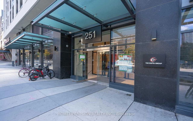 3311 - 251 Jarvis Street