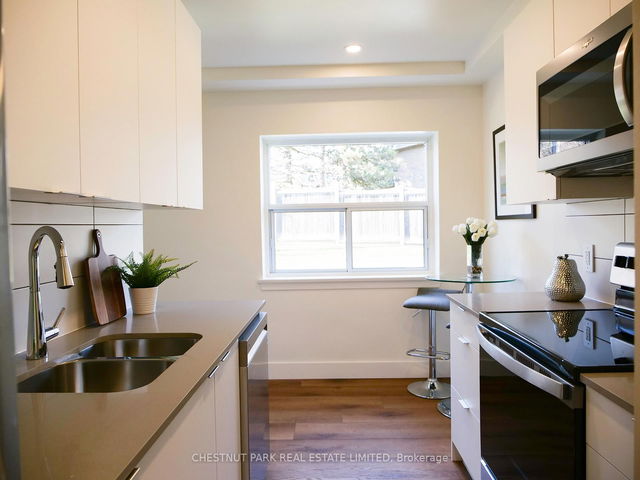 3 - 4 Wingreen Court