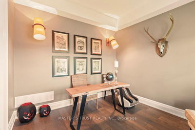 28 Forest Ridge Dr, Toronto - Forest Hill North image-0-4
