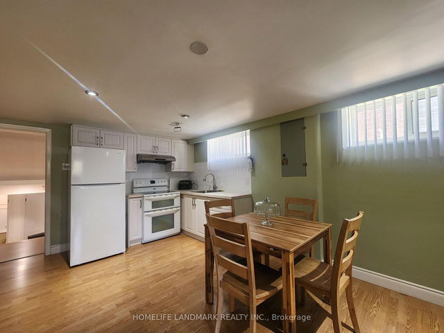 Main & Bsmt - 74 Baroness Crescent