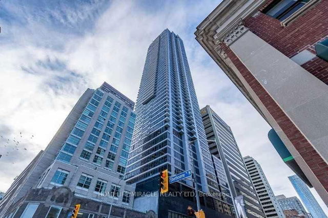 5404 - 395 Bloor Street