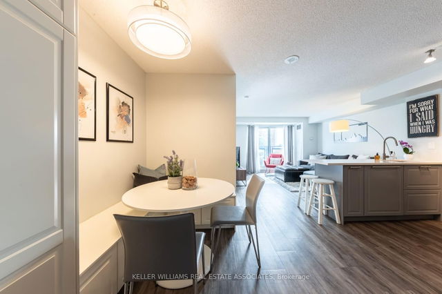 406 - 75 Dalhousie Street