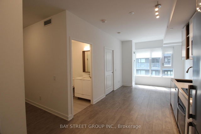 814 - 543 Richmond Street