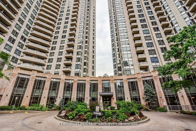 214 - 15 Northtown Way