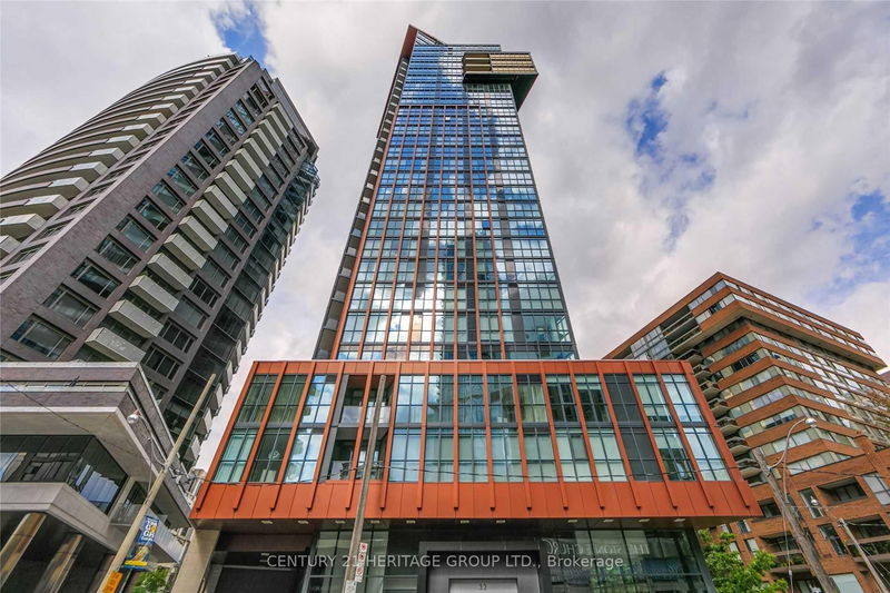 Unit 2508 — 32 Davenport Rd, Toronto - Annex image-0-0