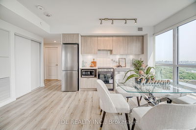 Unit 3910 — 395 Bloor St, Toronto - North St. James Town image-0-4