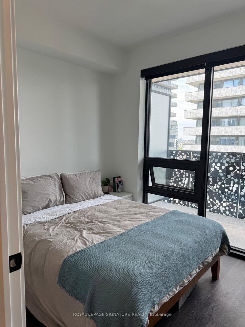 2612 - 55 Charles St, Toronto, M4Y 0J1 | Image 3
