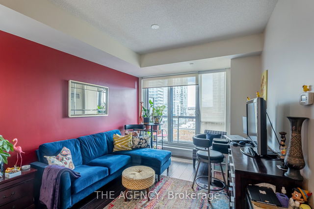 801 - 55 Regent Park Boulevard