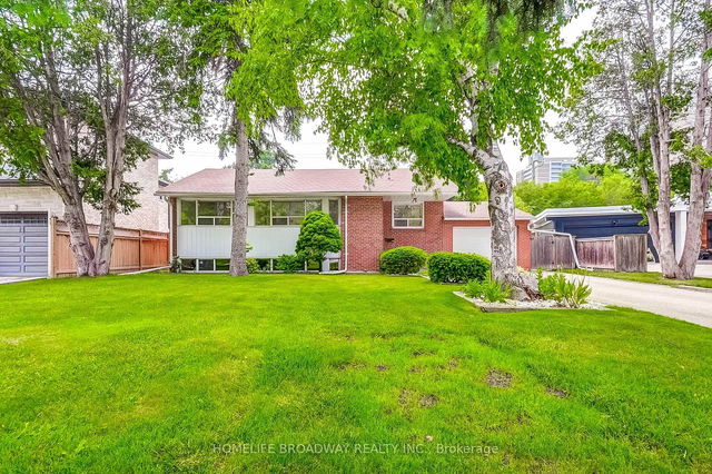45 Hurlingham Crescent