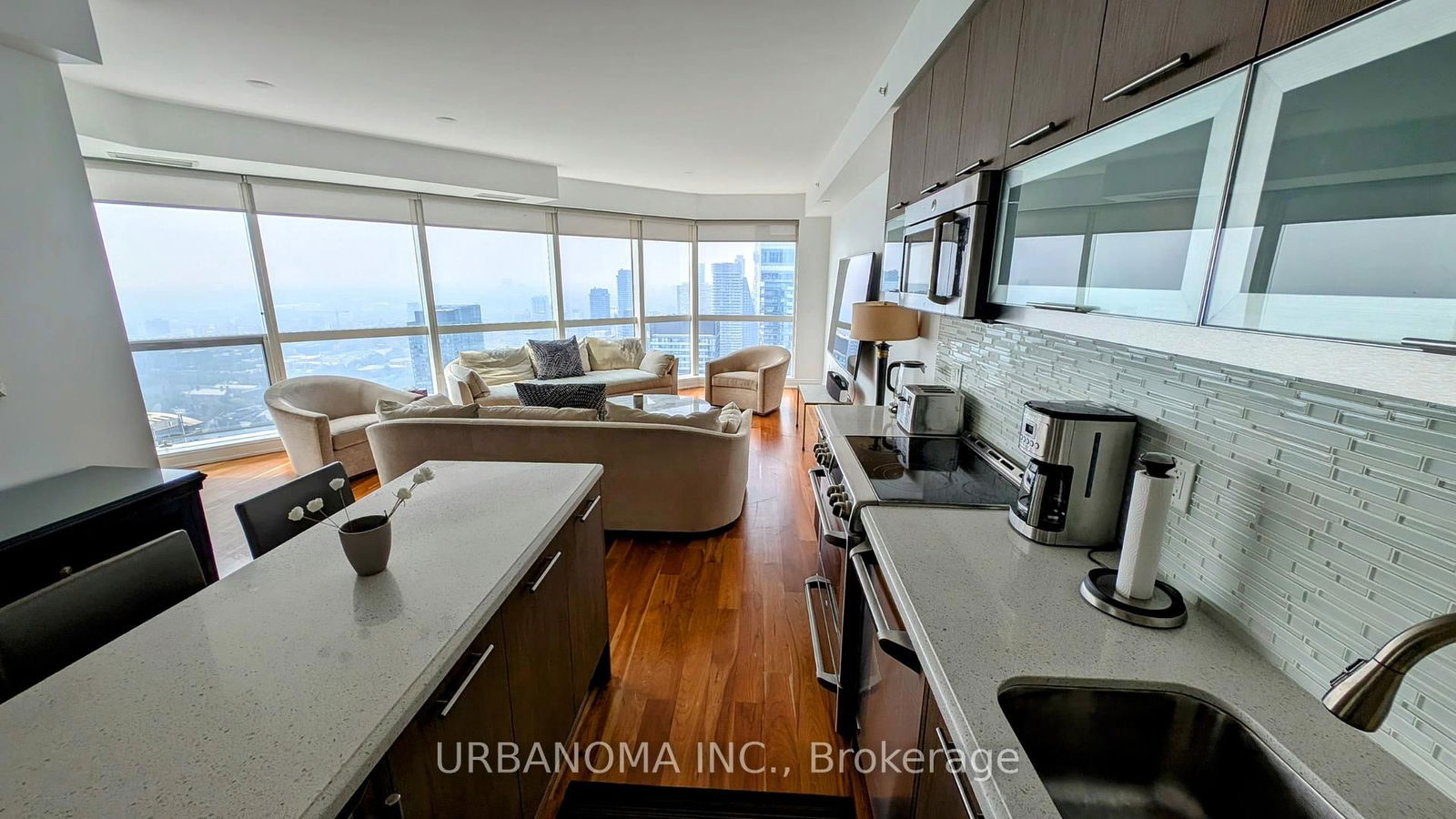 Condo for sale at 6116-388 Yonge Street, Toronto, Bay Street Corridor, M5B 0A4 - MLS: C12205085