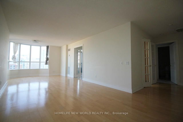 1512 - 5 Northtown Way