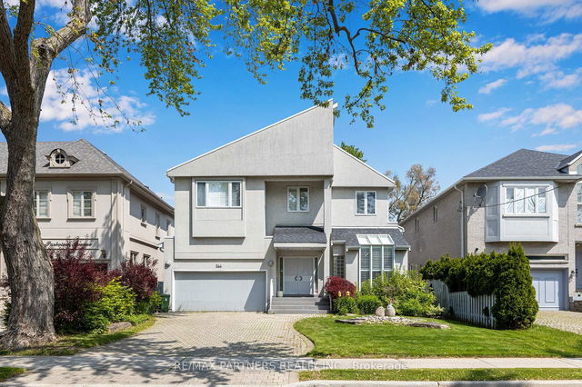 382 Parkview Avenue