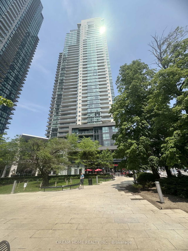 203 - 5168 Yonge Street