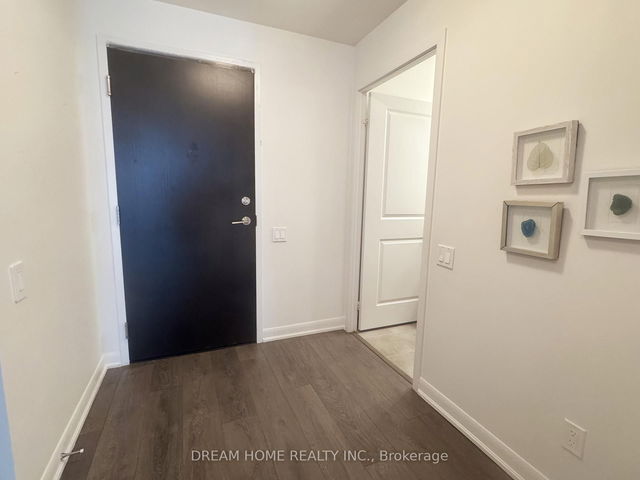 203 - 5168 Yonge Street