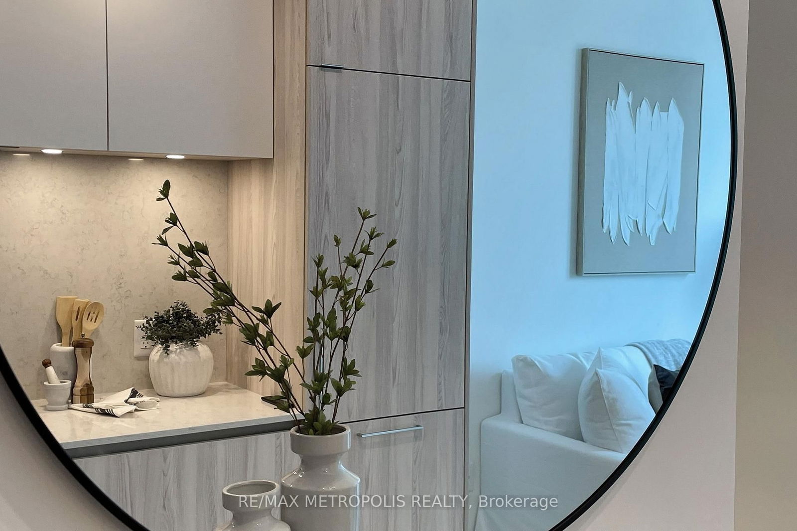 Condo for sale at 1803-15 Mercer Street, Toronto, Waterfront Communities C1, M5V 1H2 - MLS: C12205433