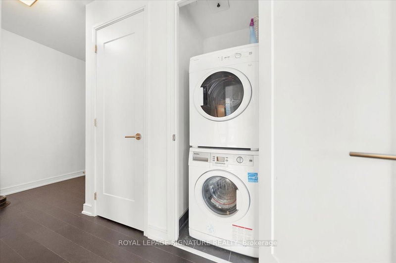 Unit 5207 — 88 Scott St, Toronto - Church-Yonge Corridor image-0-0