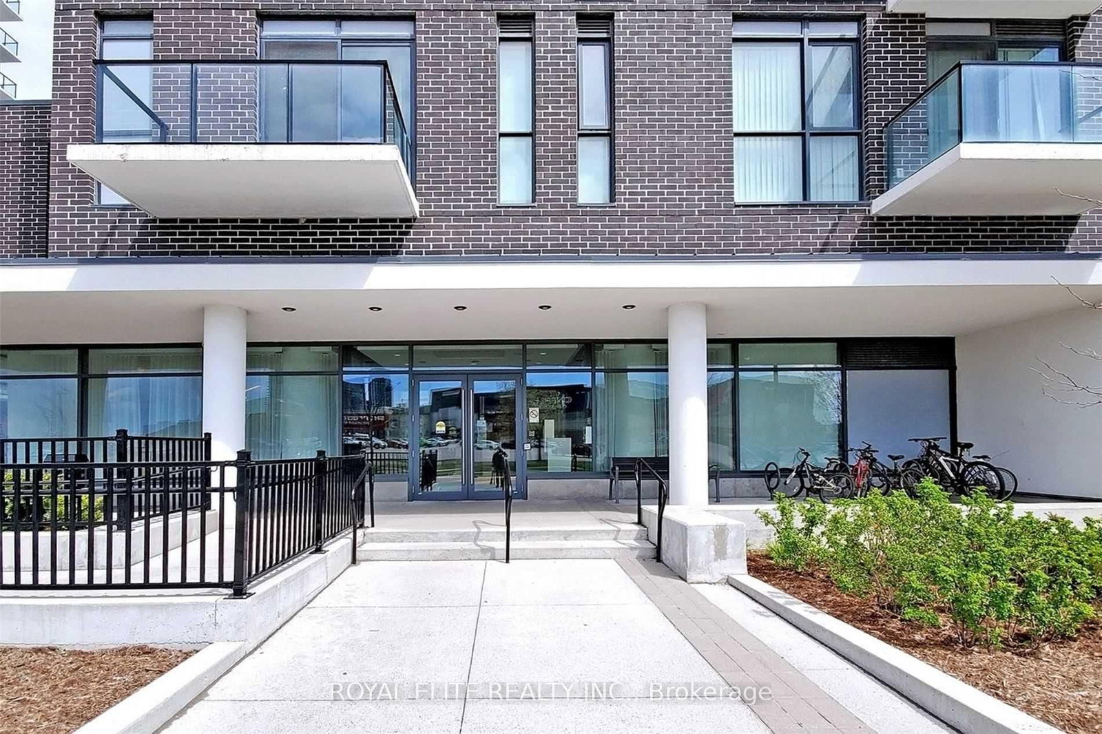 150 Fairview Mall Drive, Unit 1203 - Photo 26