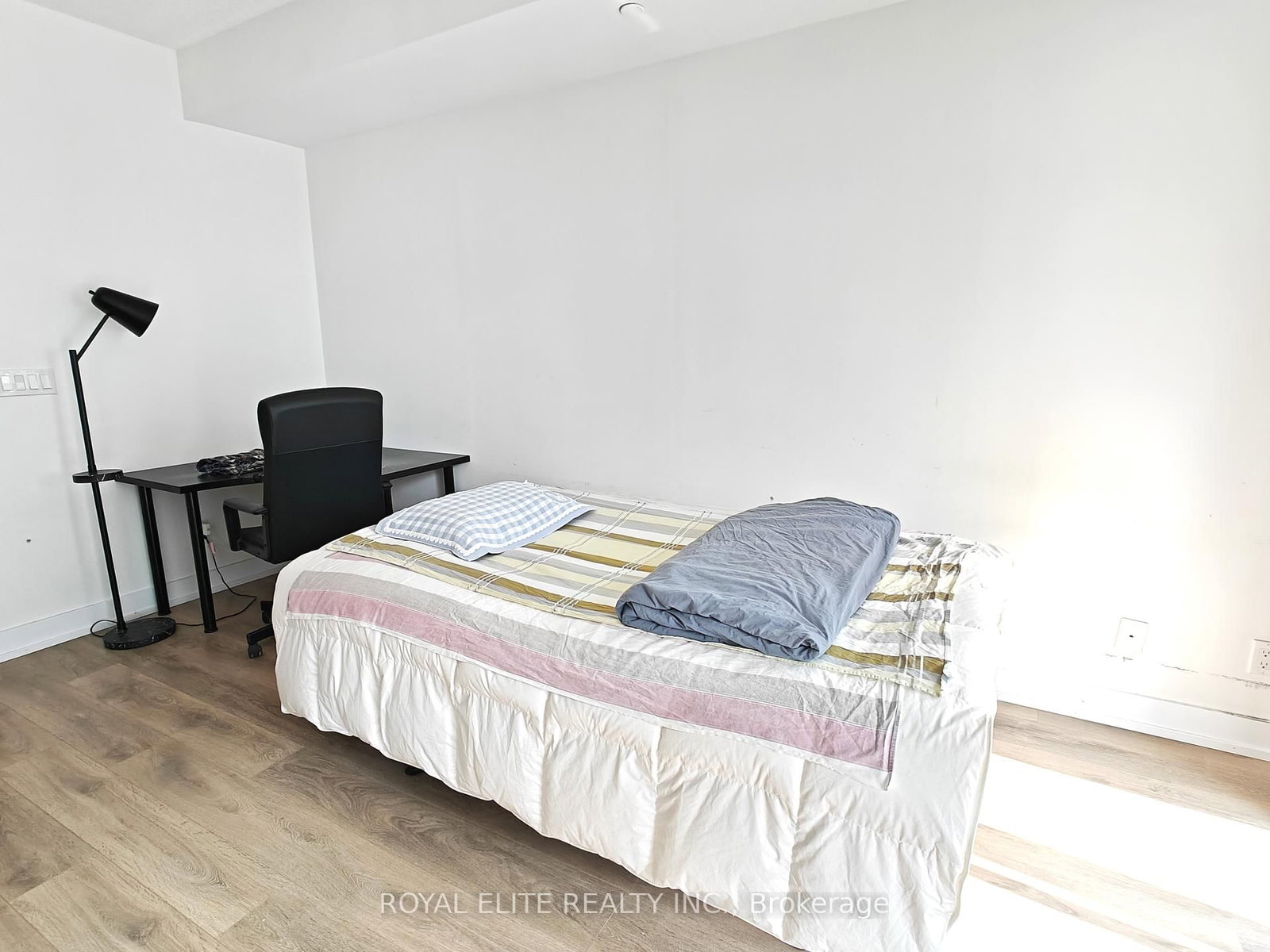 150 Fairview Mall Drive, Unit 1203 - Photo 6