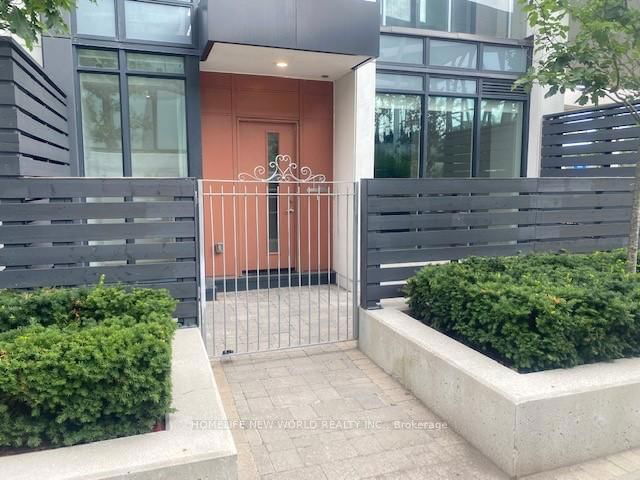 TH15 - 113 McMahon Drive