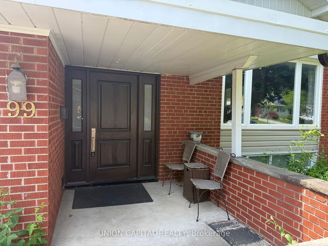99 WYNDCLIFF Crescent