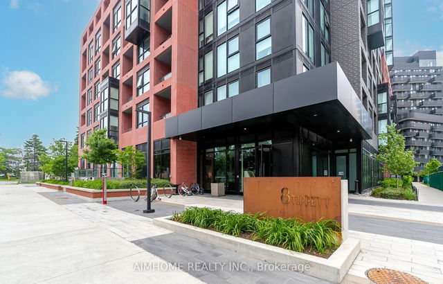 1510 - 8 TIPPETT Road