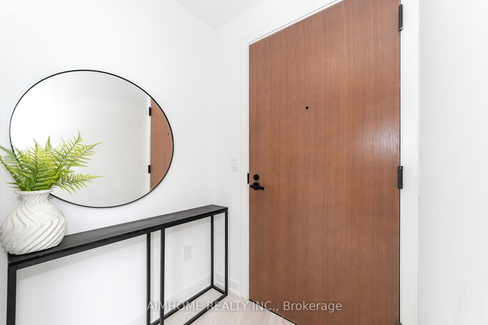 Condo for sale at 1510-8 Tippett Road, Toronto, Clanton Park, M3H 0E7 - MLS: C12205782