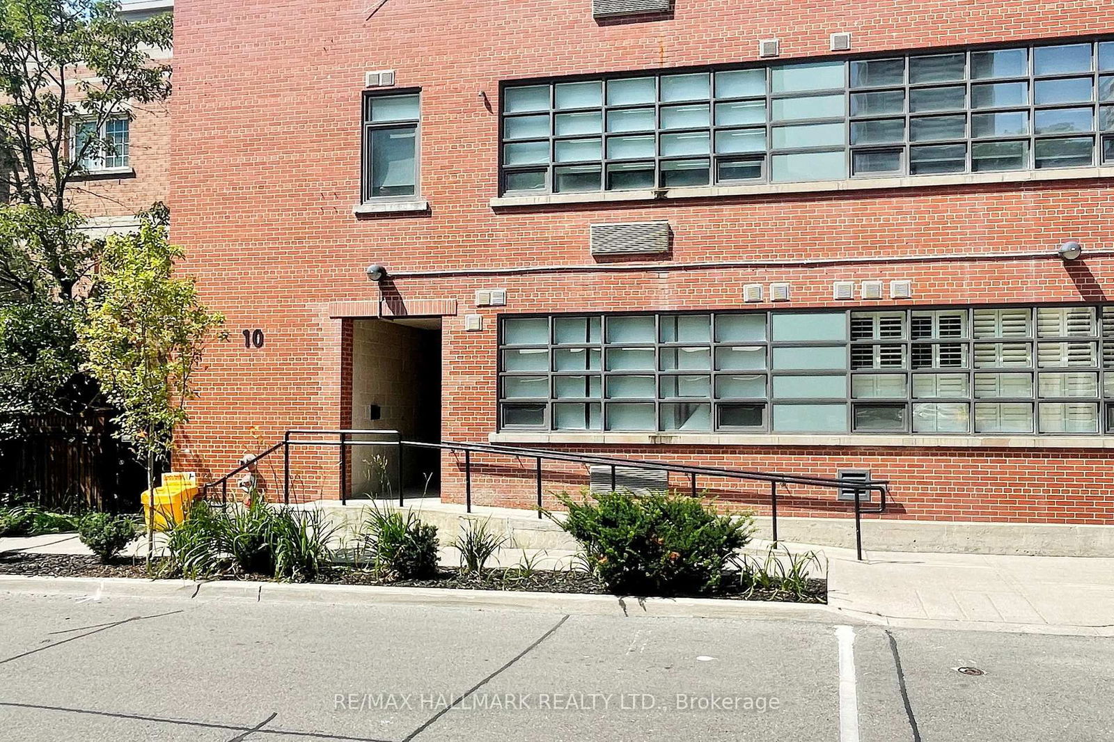 Condo for sale at 206-10 Wellesley Place, Toronto, North St. James Town, M4Y 1B1 - MLS: C12205846
