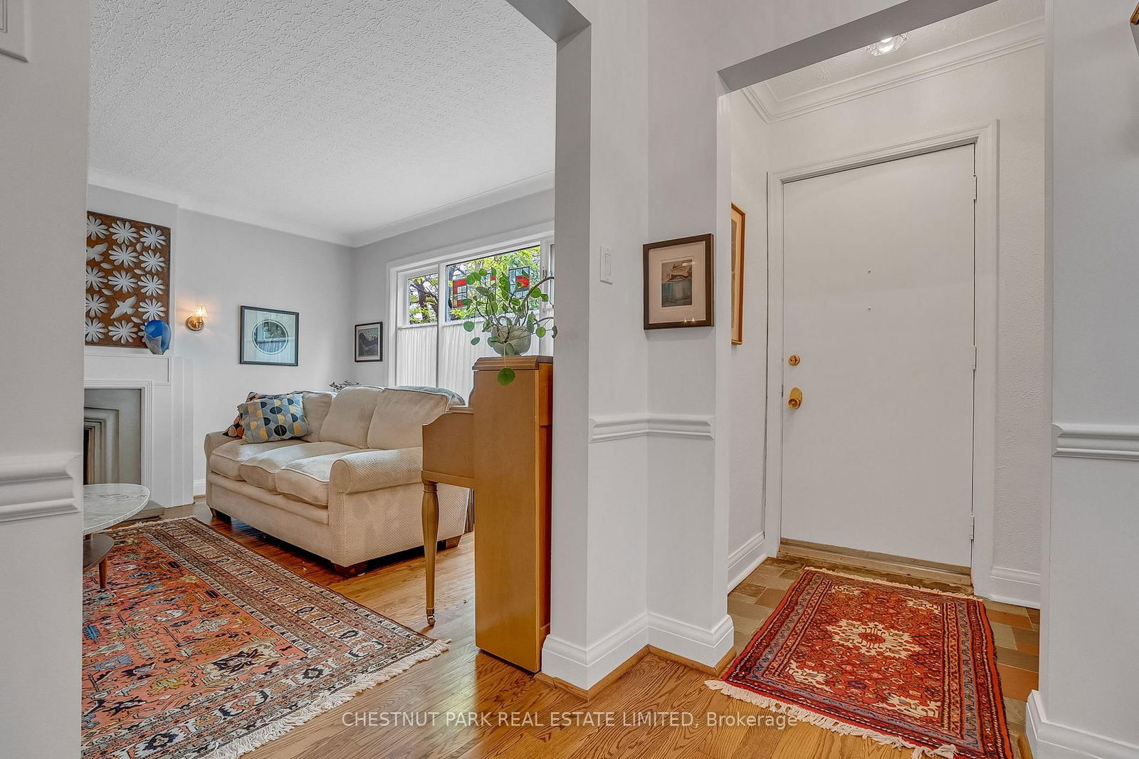 Detached House for sale at 214 Armour Boulevard, Toronto, Lansing-Westgate, M3H 1M7 - MLS: C12205883