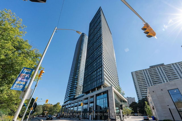 2509 - 575 Bloor Street