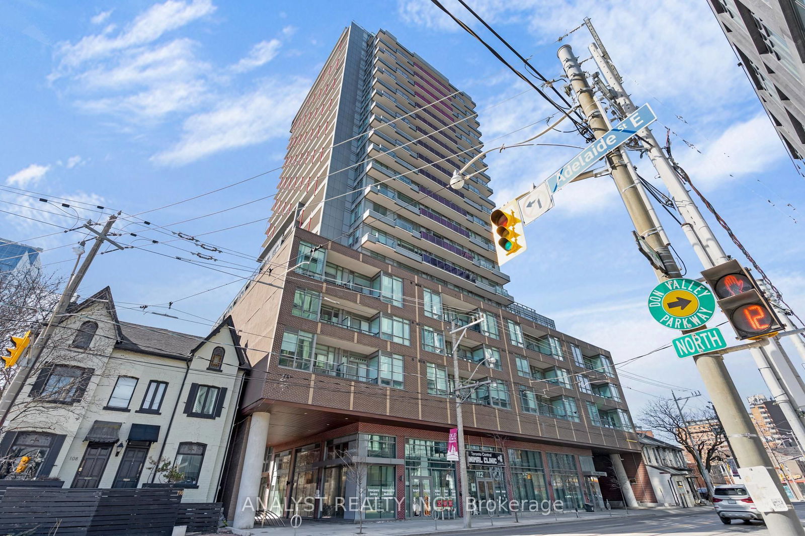 Condo for sale at 1603-120 Parliament Street, Toronto, Moss Park, M5A 2Y8 - MLS: C12205986