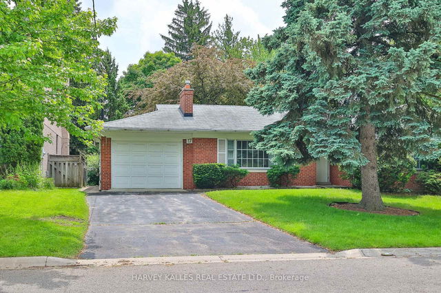 17 Munro Boulevard