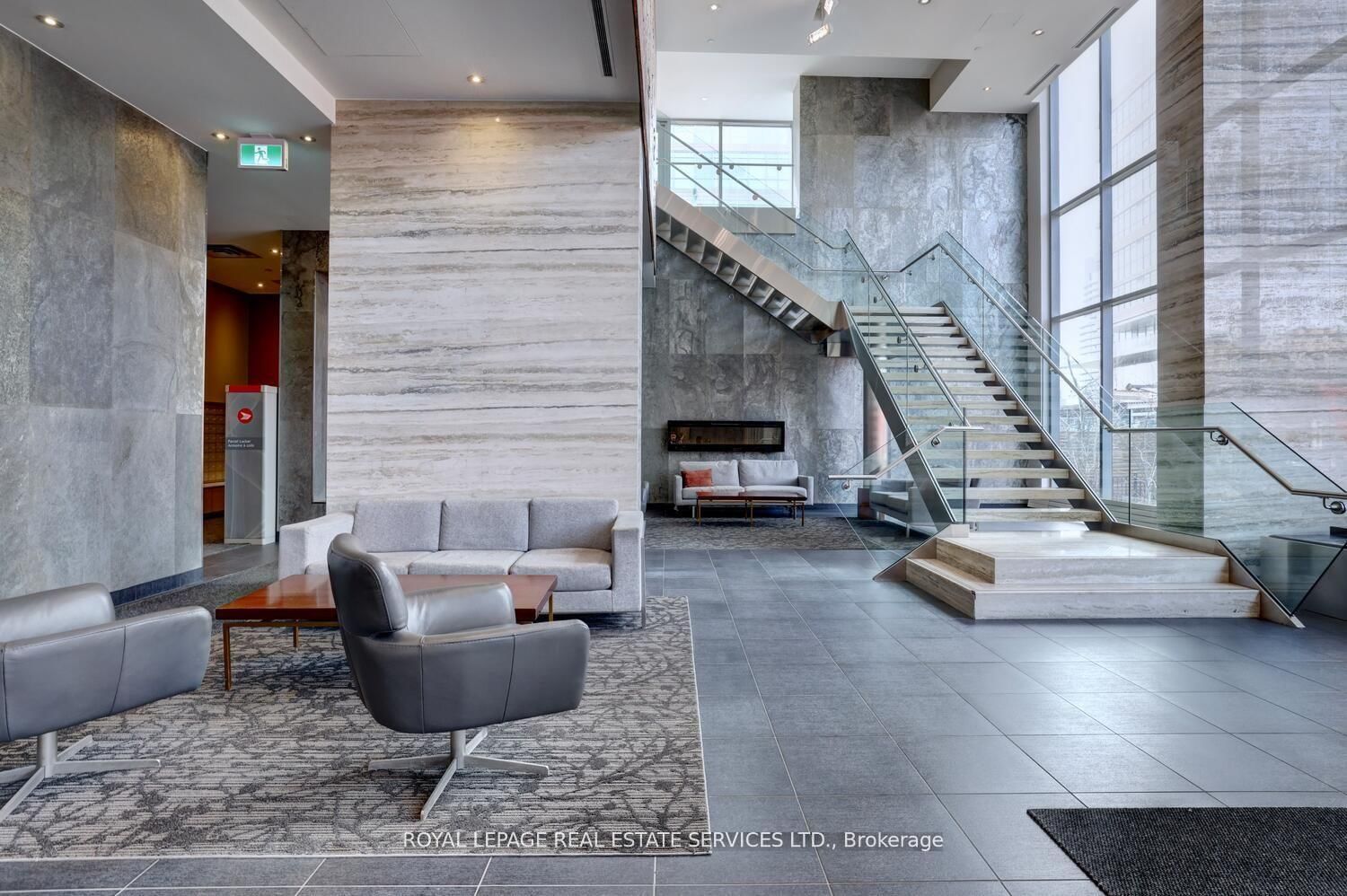 Condo for sale at 3515-15 Iceboat Terrace, Toronto, Waterfront Communities C1, M5V 4A5 - MLS: C12206126