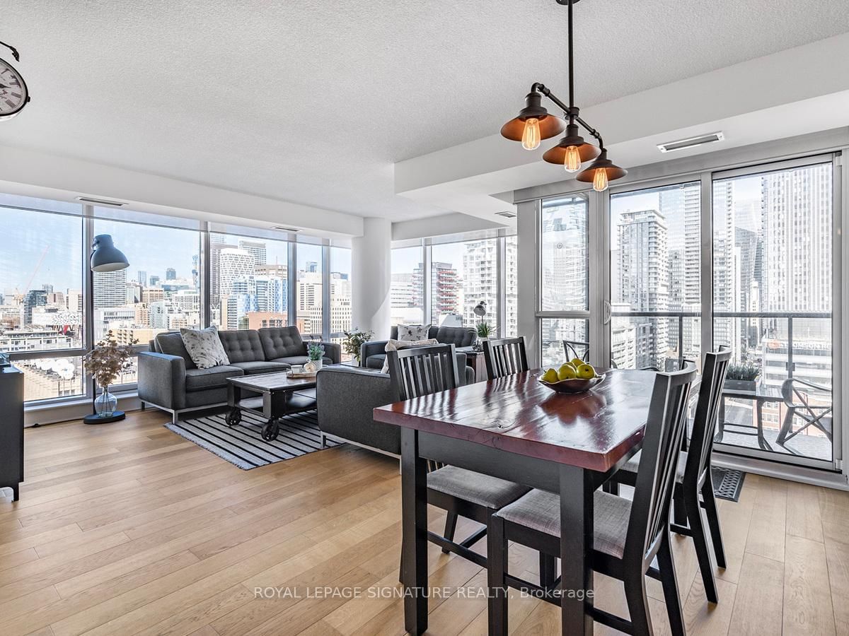 Condo for sale at 1804-295 Adelaide Street, Toronto, Waterfront Communities C1, M5V 0L4 - MLS: C12206247