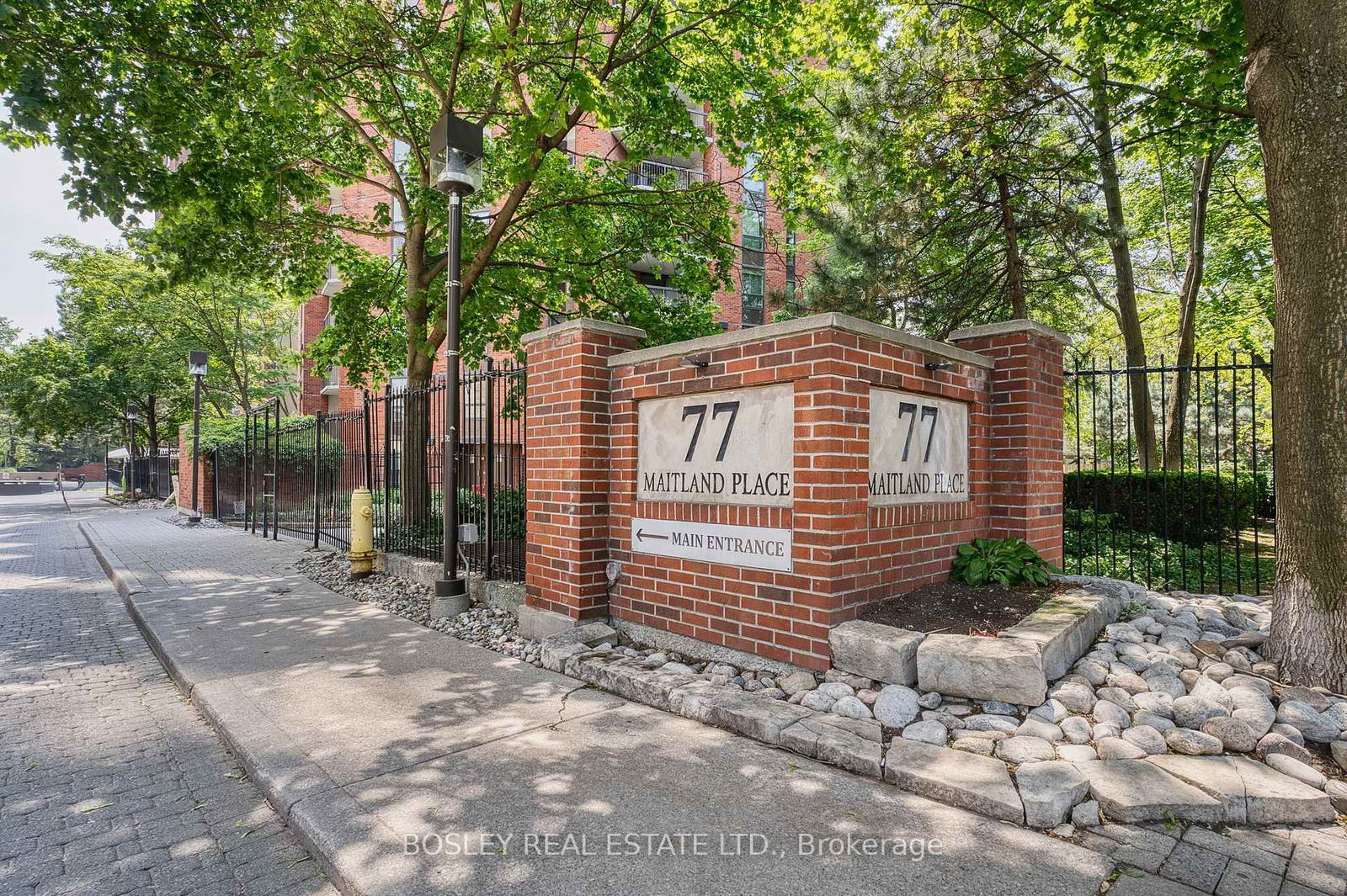 Condo for sale at 1923-77 Maitland Place, Toronto, Cabbagetown-South St. James Town, M4Y 2V6 - MLS: C12206378