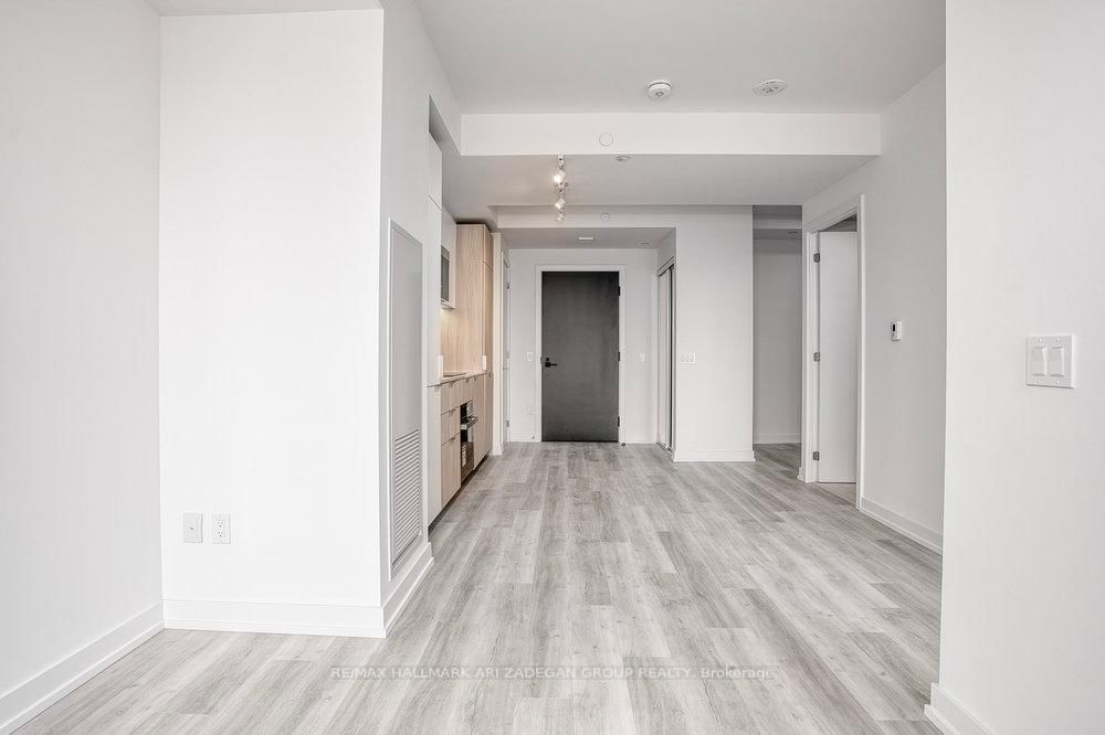 28 Eastern Avenue, Unit PH 13 - Photo 11